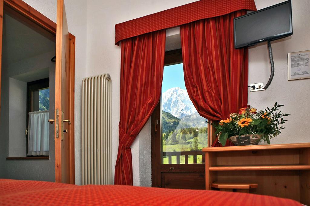 Albergo Le Marmotte Pré-Saint-Didier Exteriör bild