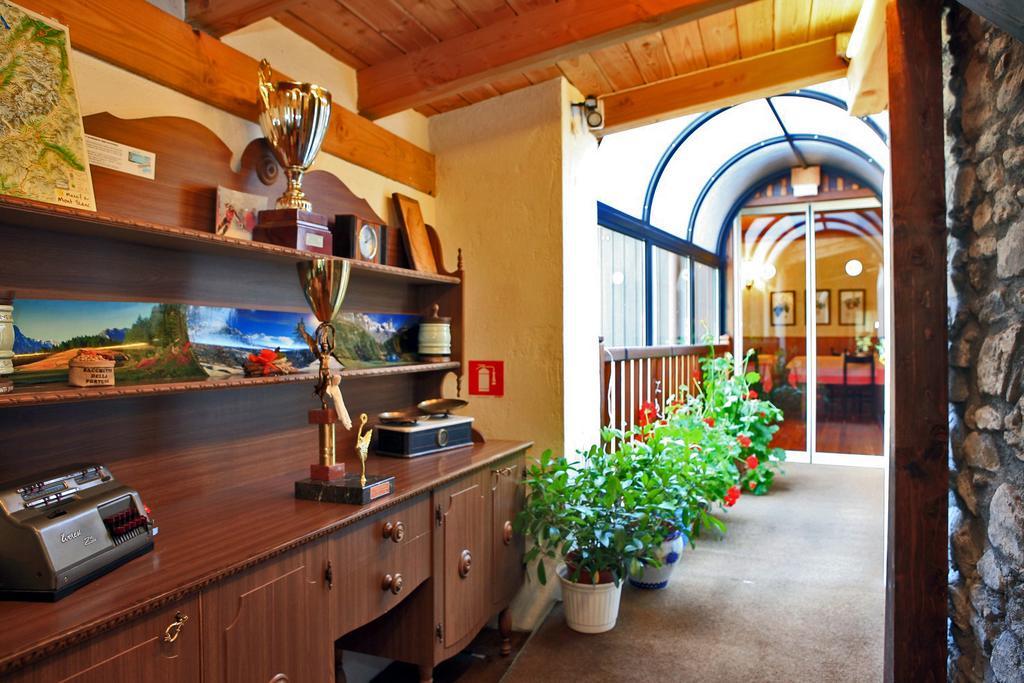 Albergo Le Marmotte Pré-Saint-Didier Exteriör bild